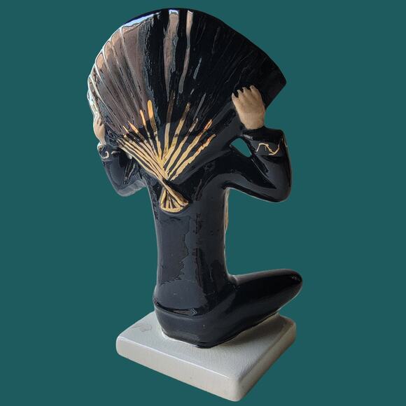 Vintage 1952 Seated Asian Woman With Fan Vase - Picture 4 of 6